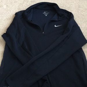 nike pullover